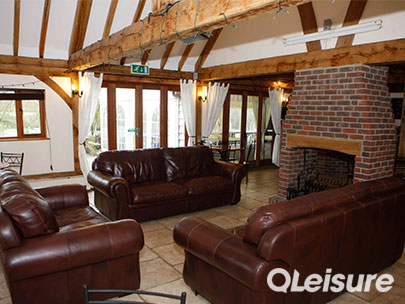 Sofas and Bar Qleisure